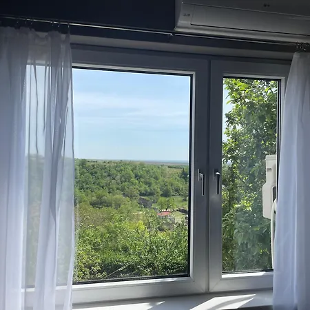 Lezimirski Snovi Apartman *